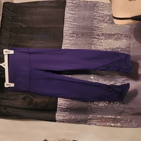 LULULEMON CROPPED LEGGINGS - Picture 1 of 5